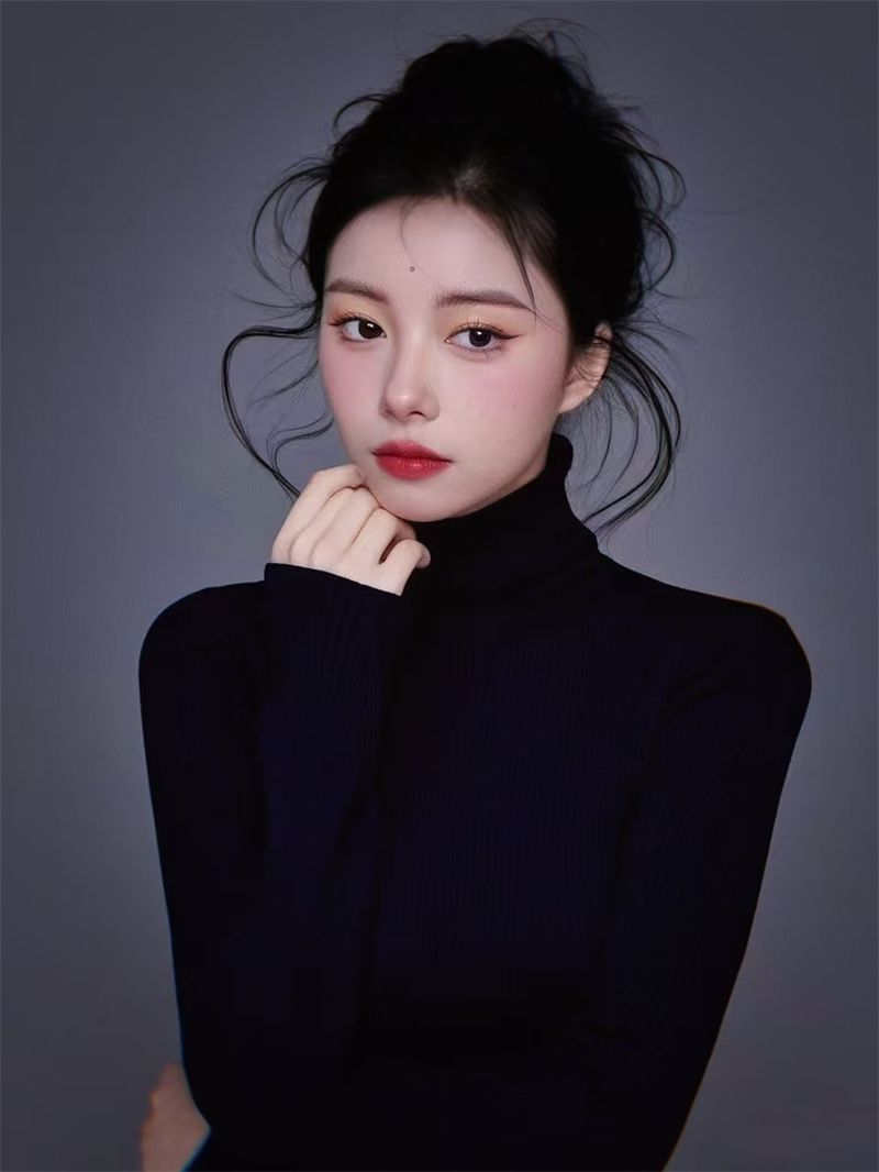 梁彤