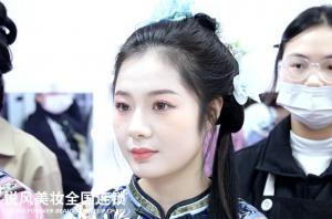 悦风美妆学院，小班授课，学会为止